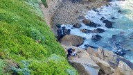 Auto se desbarrancó en la Roca Oceánica con madre e hijo a bordo en Concón