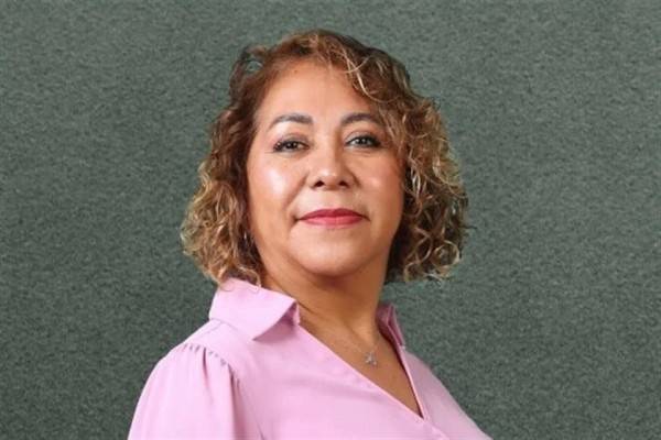 Acusan a Contralora de permitir designación ilegal