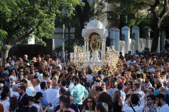 Huelva se prepara para un lunes cargado de fe con la bajada de la Virgen de la Cinta