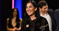 La española Los domingos gana la Concha de Oro en San Sebastián