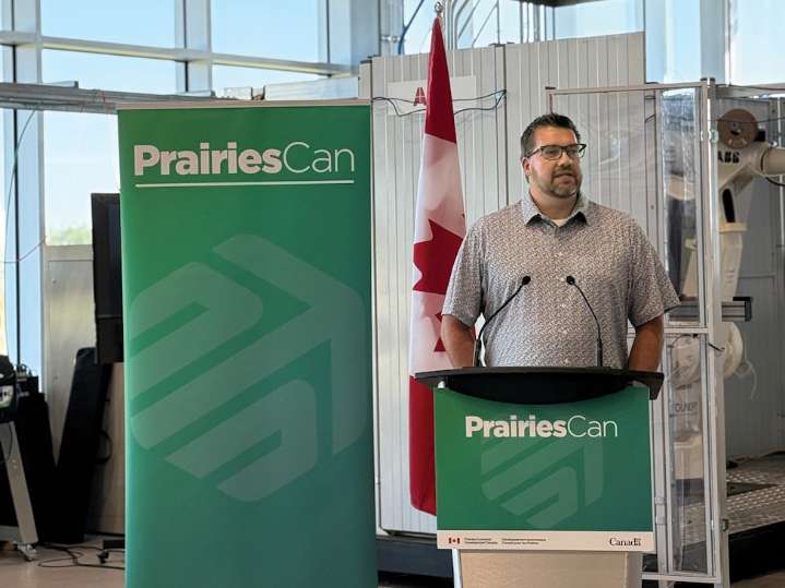 Crystal City manufacturing company accelerates growth with PrairiesCan funding
