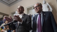 Schumer, Jeffries call for FCC chair to resign