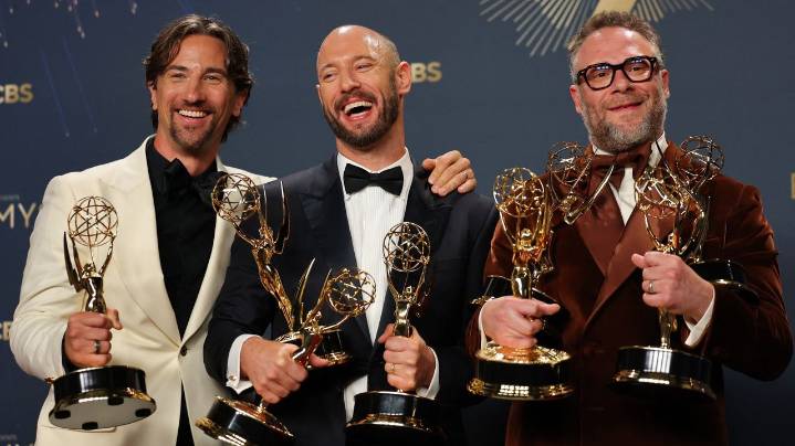 «The Studio» bate récords en unos Emmy en los que «Adolescencia» y «The Pitt» también hacen historia