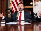 El nuevo frente de la censura: JD Vance se sumó a la cruzada republicana y pidió al público que "denuncie" a los que critiquen a Charlie Kirk