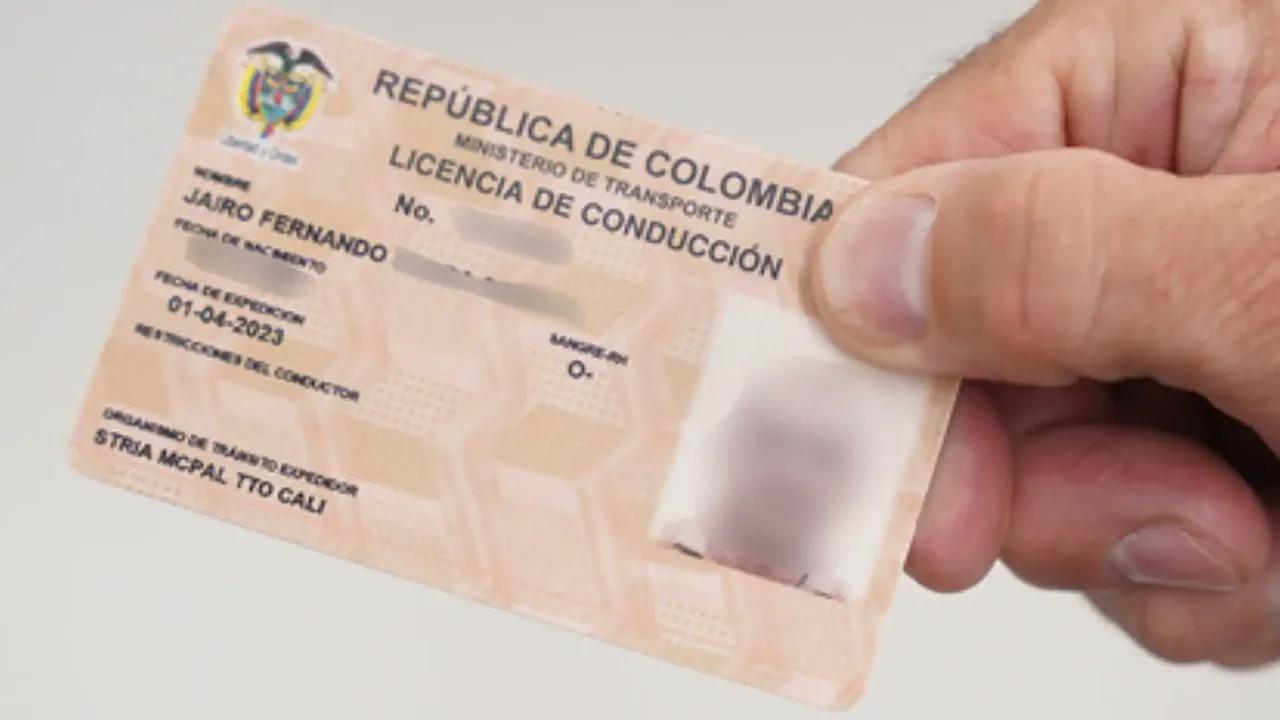 Conductores exentos de licencia de conducción: nueva ley los protege ante agentes de tránsito