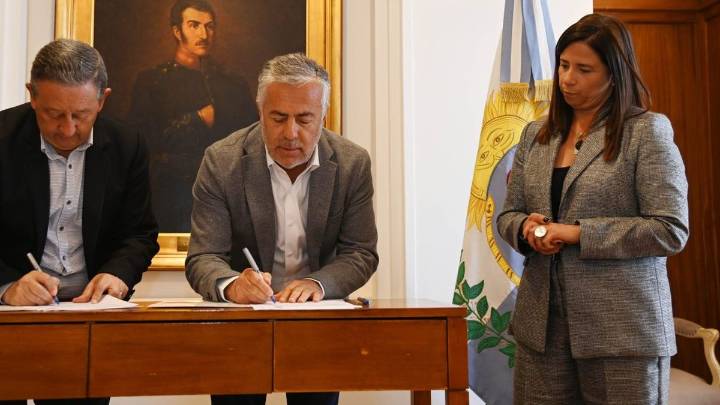 Alfredo Cornejo acordó con Celso Jaque aportar más de $180 millones para un parque industrial