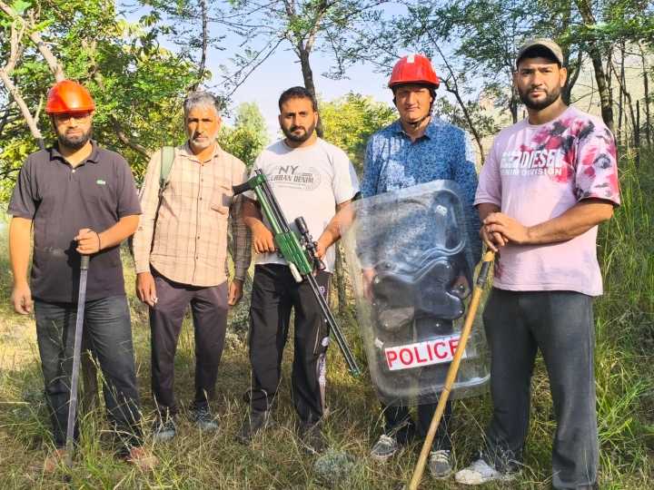Wildlife Officials Rescue Trapped Black Bear in Pampore Village
