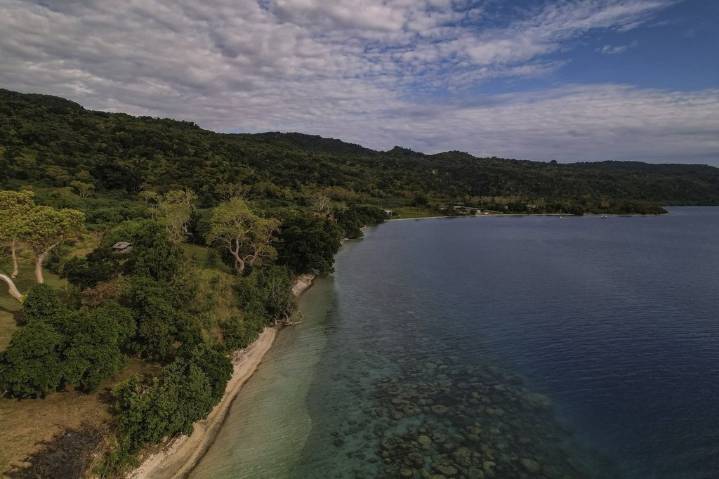 Vanuatu delays $330M Australia security pact over Chinese funding concerns