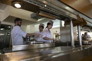 Uzbek workers fill gap as Bulgarian population shrinks