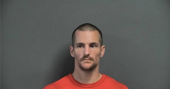 Sheriff: Knox County driver caught with meth after traffic stop
