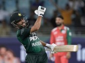Pakistan open Asia Cup campaign with 93