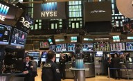 La respuesta del mercado: baja el dólar, se derrumba el Riesgo País, y suben bonos y acciones