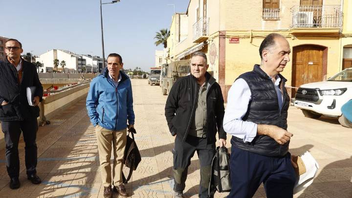 Los 'reclutas' de Gan Pampols que se quedan con el futuro en el aire ante su salida
