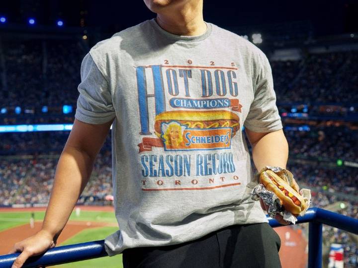 Schneiders pushing Blue Jays fans to Loonie Dog milestone