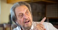 El padre de Elon Musk, acusado de abusar sexualmente de 5 de sus hijos e hijastros