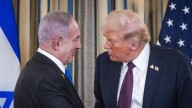 Hamas “se inclina” a aceptar el plan de Trump para acabar con la guerra en Gaza, según la CBS