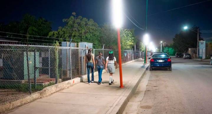 Instalarán 900 lámparas inteligentes en principales calles para seguridad de ciudadanos en Hermosillo