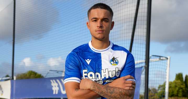 One in and one out for Bristol Rovers' midfield following late incoming and outgoing