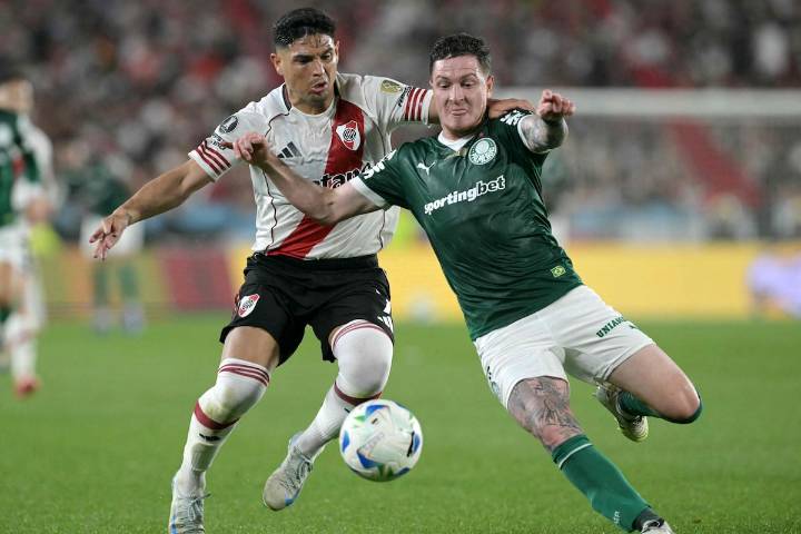 TV y streaming del miércoles. Palmeiras vs. River, Messi, liga de España y el dream team en el inicio de la Triple Corona de polo