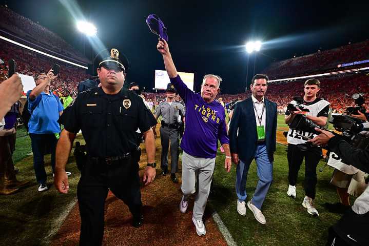 Brian Kelly questions if Dabo Swinney saw second half of Clemson
