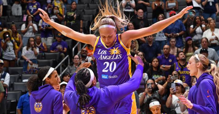 Allemand, Burrell lead Sparks to win over Wings to keep playoff hopes alive
