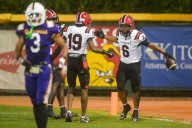 St. Mary’s makes statement, dominates De La Salle in 49