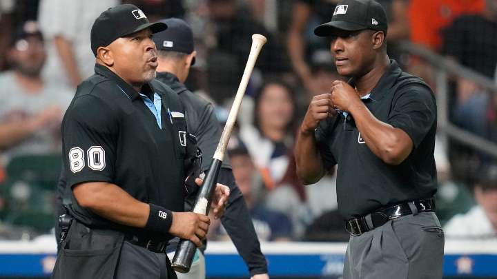 Astros’ Trammell facing no discipline after having bat confiscated vs. Yankees