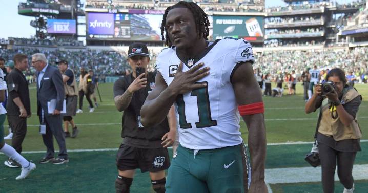 Were Eagles too conservative on offense, as WR A.J. Brown suggested?