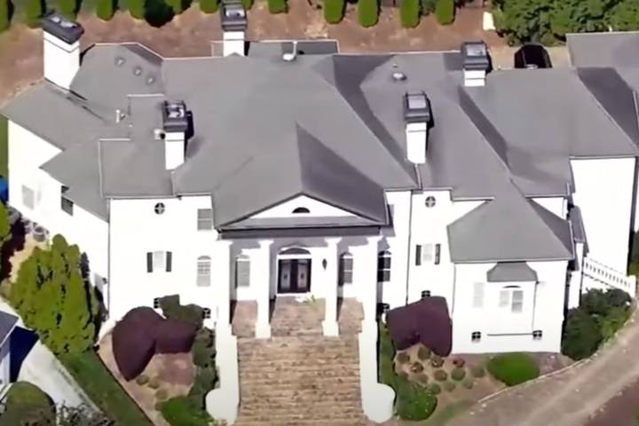 Dentist Allegedly Kills Wife and Daughter, 15, in Suspected Murder