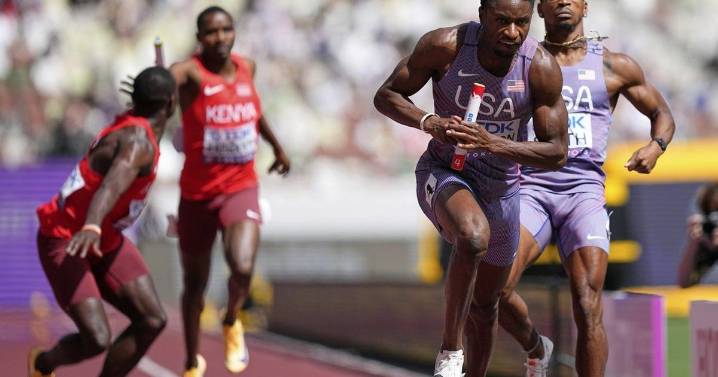 A day later, US 4x400 relay team gets a second chance and moves to the final at worlds