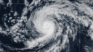 Hurricane Kiko's path shifts, sparing Hawaii from strong winds and heavy rain