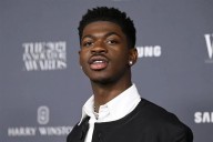 Entra Lil Nas X a rehabilitación tras deambular desnudo