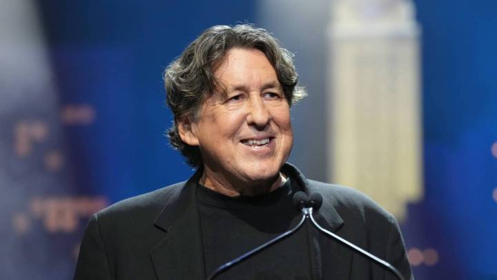 Cameron Crowe Plots 'Uncool' Book Tour With Sheryl Crow, Kate Hudson