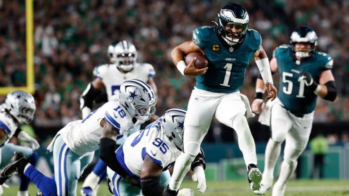 Philadelphia Eagles outlast Dallas Cowboys in NFL season opener that started with the spit seen around the world
