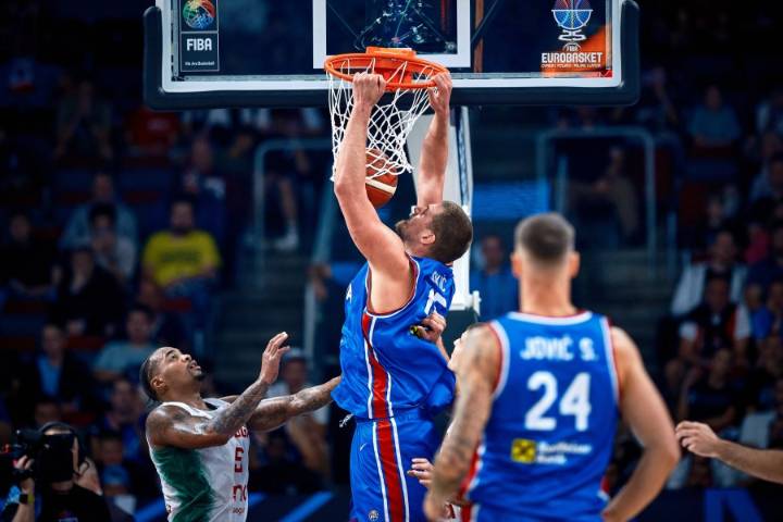 Nuggets centers producing strong play at EuroBasket 2025