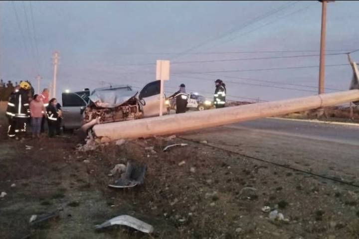Conductor chocó un poste y dejó sin luz a la ciudad de Río Gallegos
