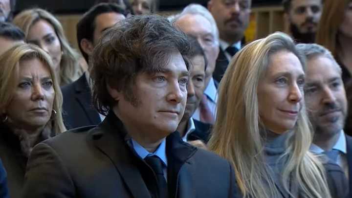 Javier Milei arma una mesa política nacional y empodera el rol de Karina