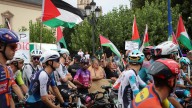 Nueva cortina de humo de Sánchez: solo uno de los ciclistas del equipo Israel es judío