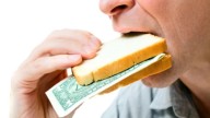Precios de alimentos presionan la inflación y sube a 3.57% en agosto