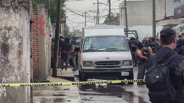 Semana violenta en Puebla: regresan 11 desaparecidos en Amozoc, jefe policiaco herido y asesinatos en la capital