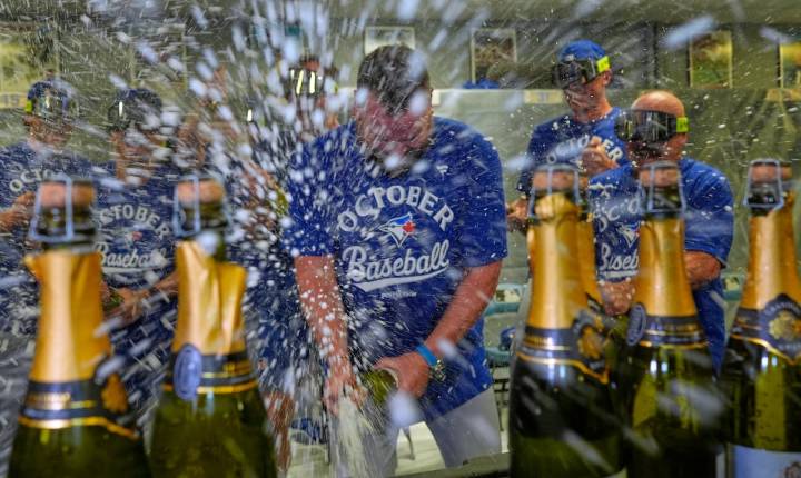 Los Blue Jays ponchan su boleto a la postemporada de las Grandes Ligas