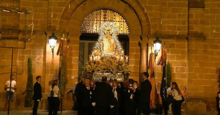 Las mejores imágenes de la procesión de la Virgen de la Estrella en Villa del Río: emoción, tradición y fe