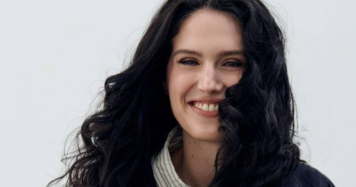 ‘Sorry, Baby’ Star Eva Victor On Queerness, ‘Lolita,’ 'Billions' & Fame