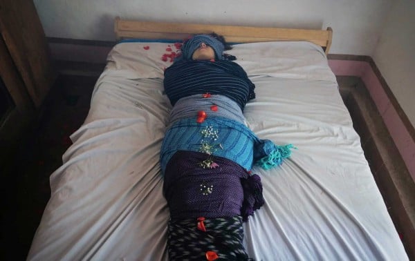 En México, las nuevas madres buscan viejos rituales