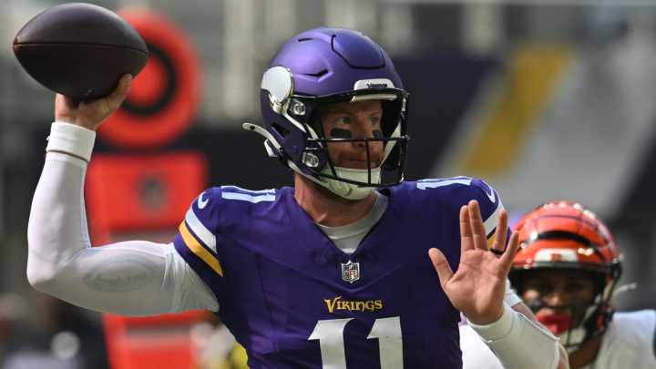 Could Vikings play Carson Wentz over healthy J.J. McCarthy?