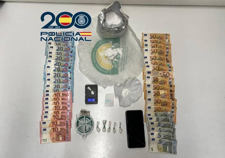 Desmantelan un punto de venta de droga en pleno centro de León