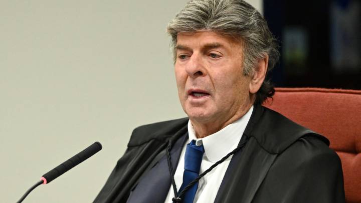 El tercer juez del caso por golpismo contra Bolsonaro pidió que sea absuelto