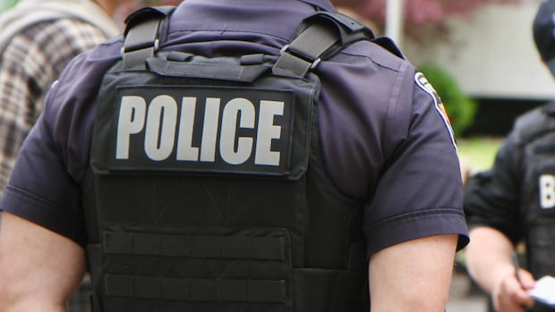 Hamilton police officer faces assault charge related to arrest of 59