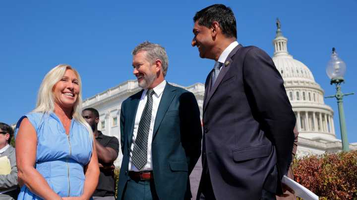 Kentucky lawmaker leads petition for release of Epstein files
