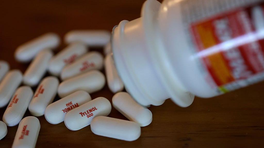 ¿Es Tylenol seguro durante el embarazo? La controvertida decisión